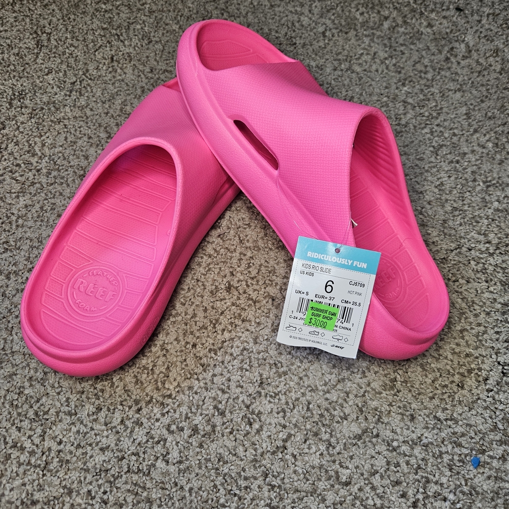 Reef Kids Pink Sandals